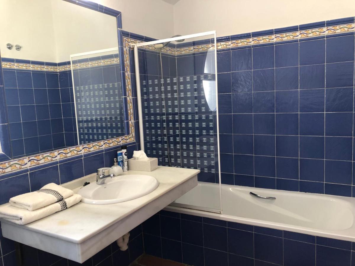 Charming 1 Bedroom Suite With Shared Kitchen Next To Puerto Banus ماربيا المظهر الخارجي الصورة
